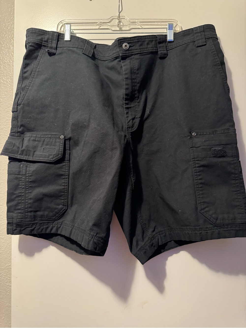 Duluth Trading Co Black Men's Cargo Shorts